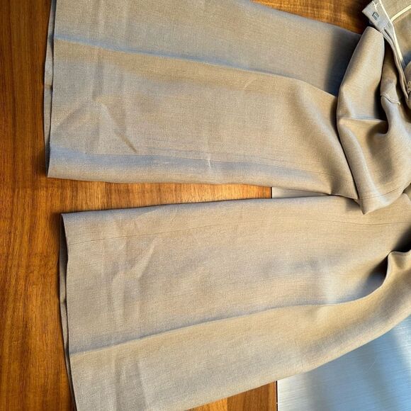 Max Mara tan linen wide leg trouser with cool front pocket detail. Size 8 - Picture 4 of 13